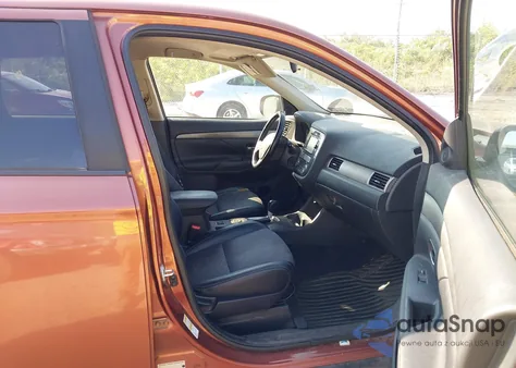 2015 Mitsubishi Outlander Se from USA, damaged, VIN JA4AZ3A32FZ006854